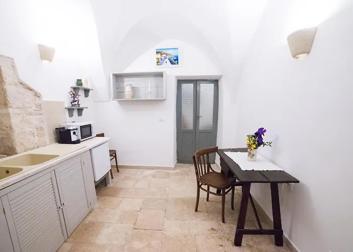 Arco Nicolaus פוטיניאנו